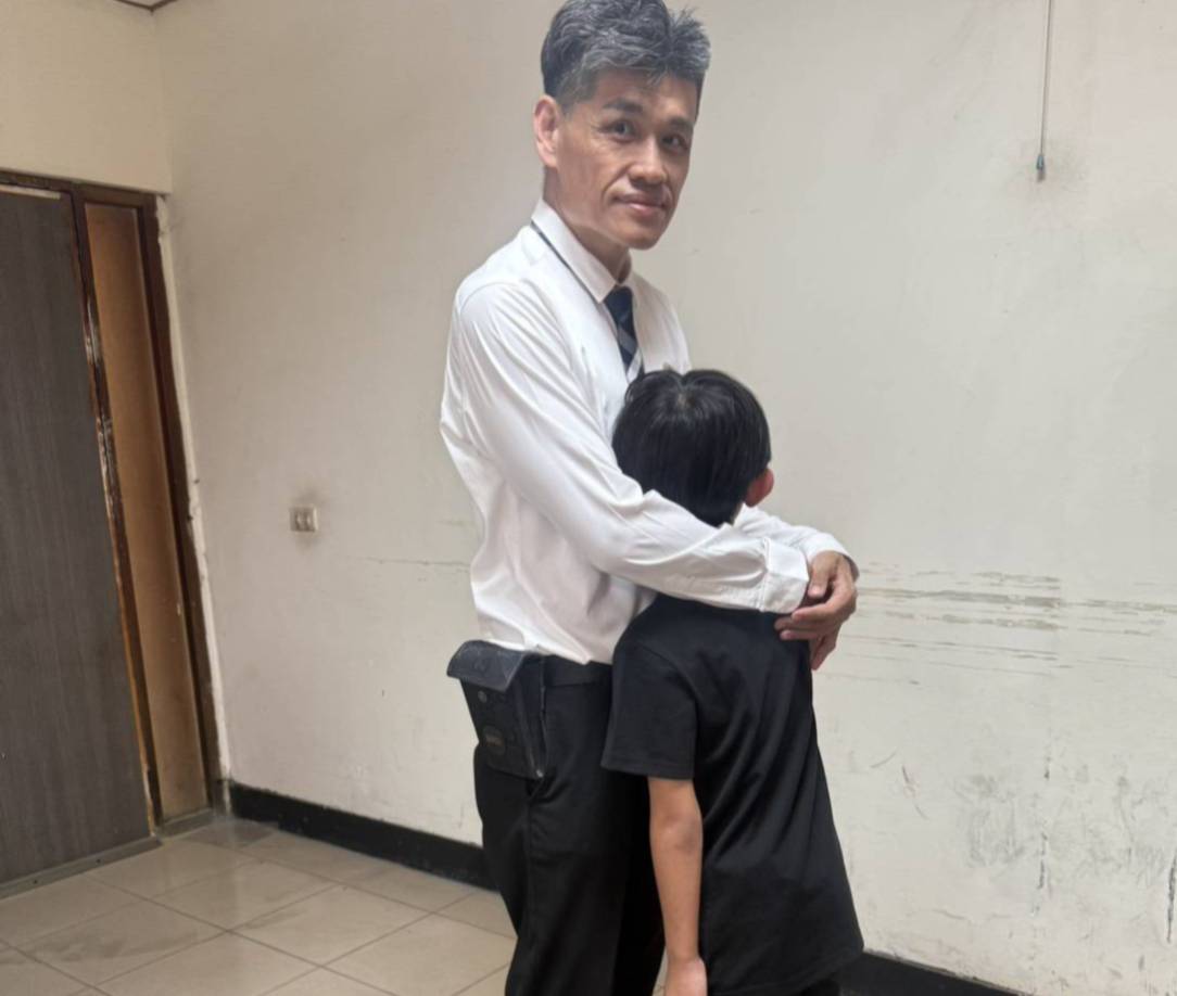 《基督的愛，不離不棄—陳紀孝弟兄的服事見證》